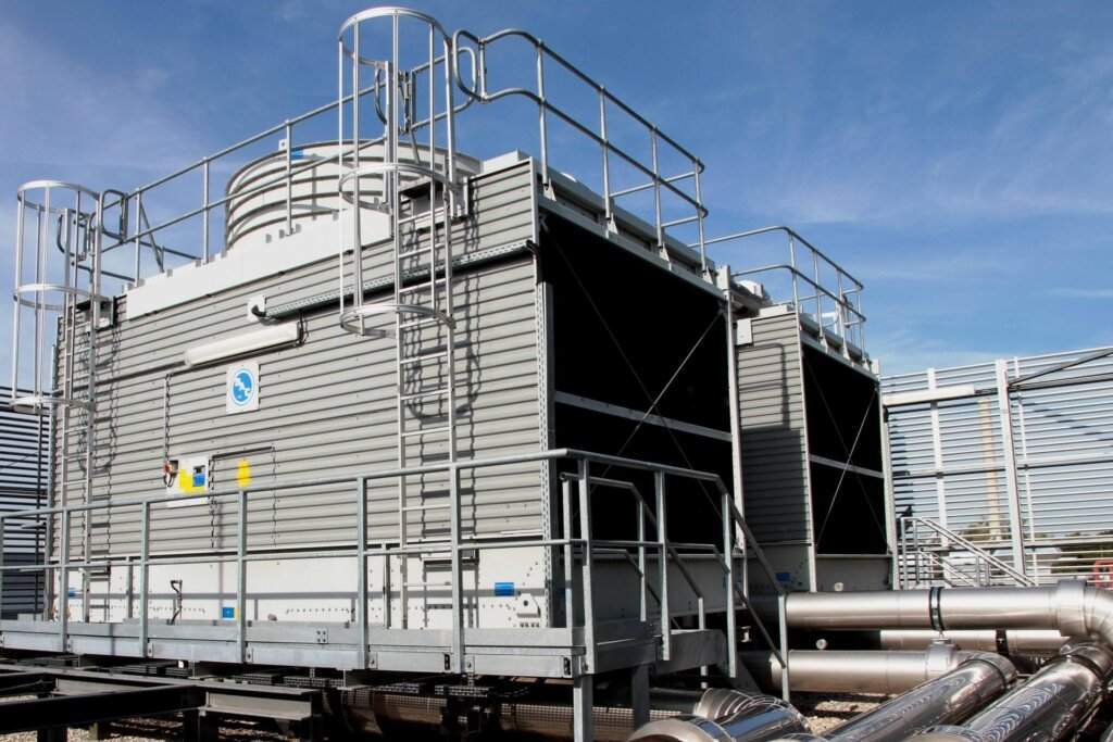 Центр обработки данных (ЦОД): что это и как устроено